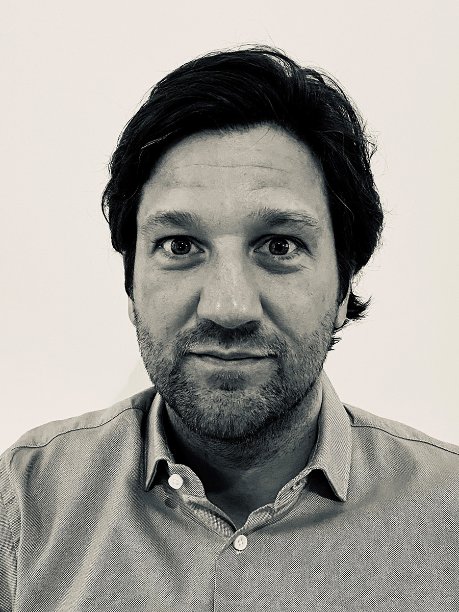Schweppes International Limited benoemt Jeroen Dees als nieuwe juridisch directeur voor Suntory Beverage & Food EECM-Benelux