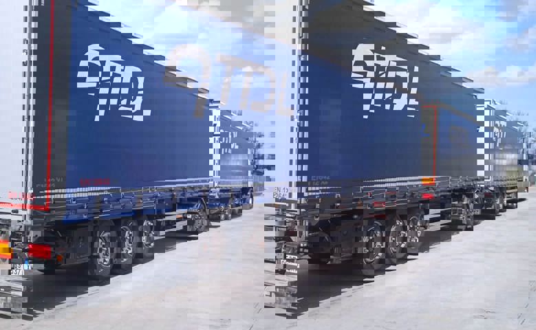 Suntory Beverage & Food Spain se une al Modelo de transporte colaborativo para reducir un 89% las emisiones de CO₂ 