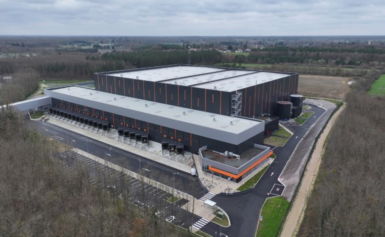 SBFF inaugure à Donnery sa nouvelle plateforme automatisée.