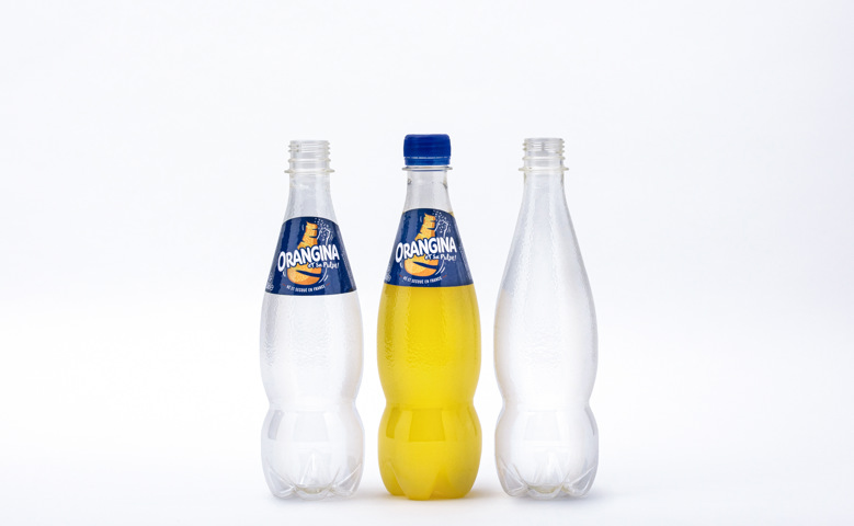 Suntory introduceert 100% plantaardige PET flessen prototypes